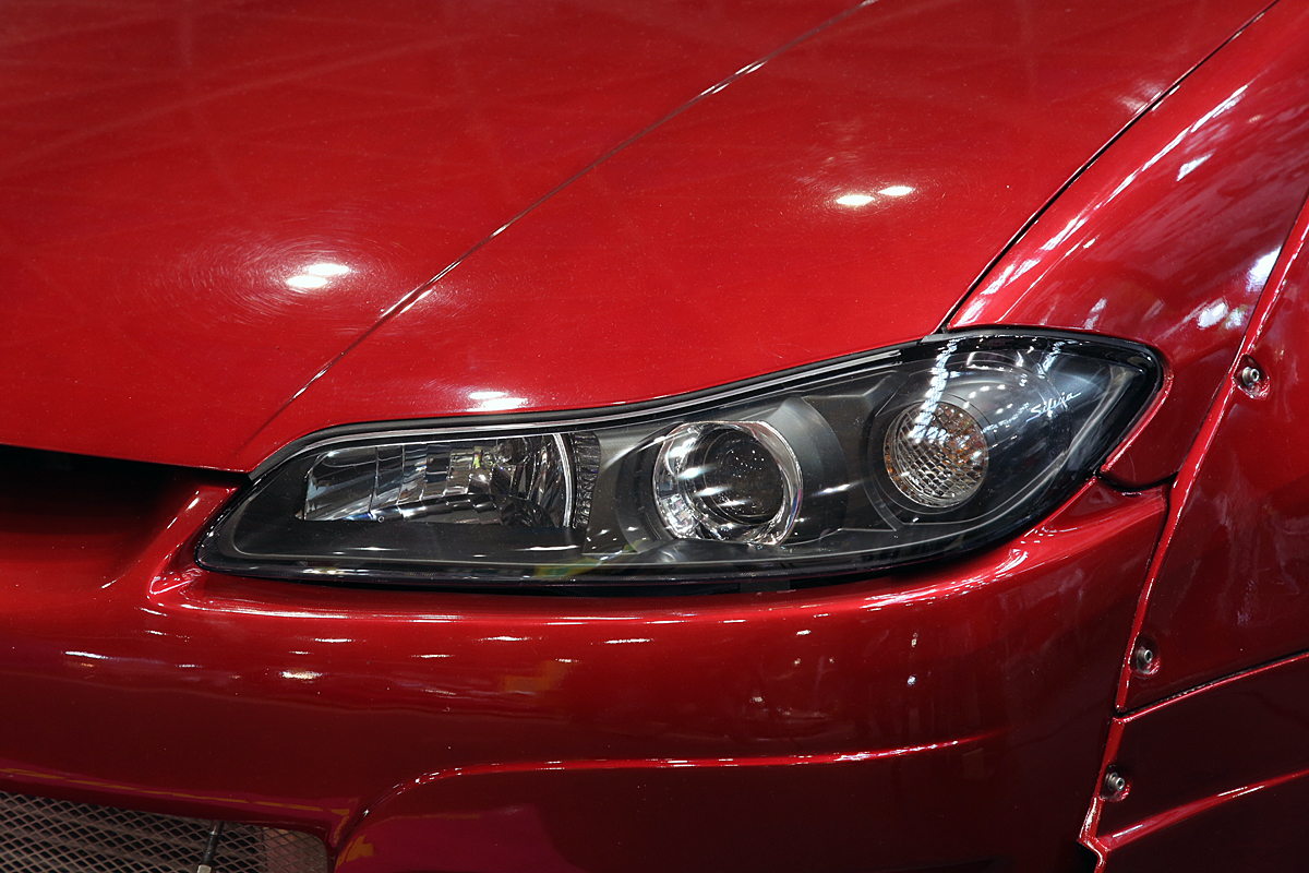 日産「S15シルビア」のヘッドライトカバーだけを新品に交換！ | AUTO 