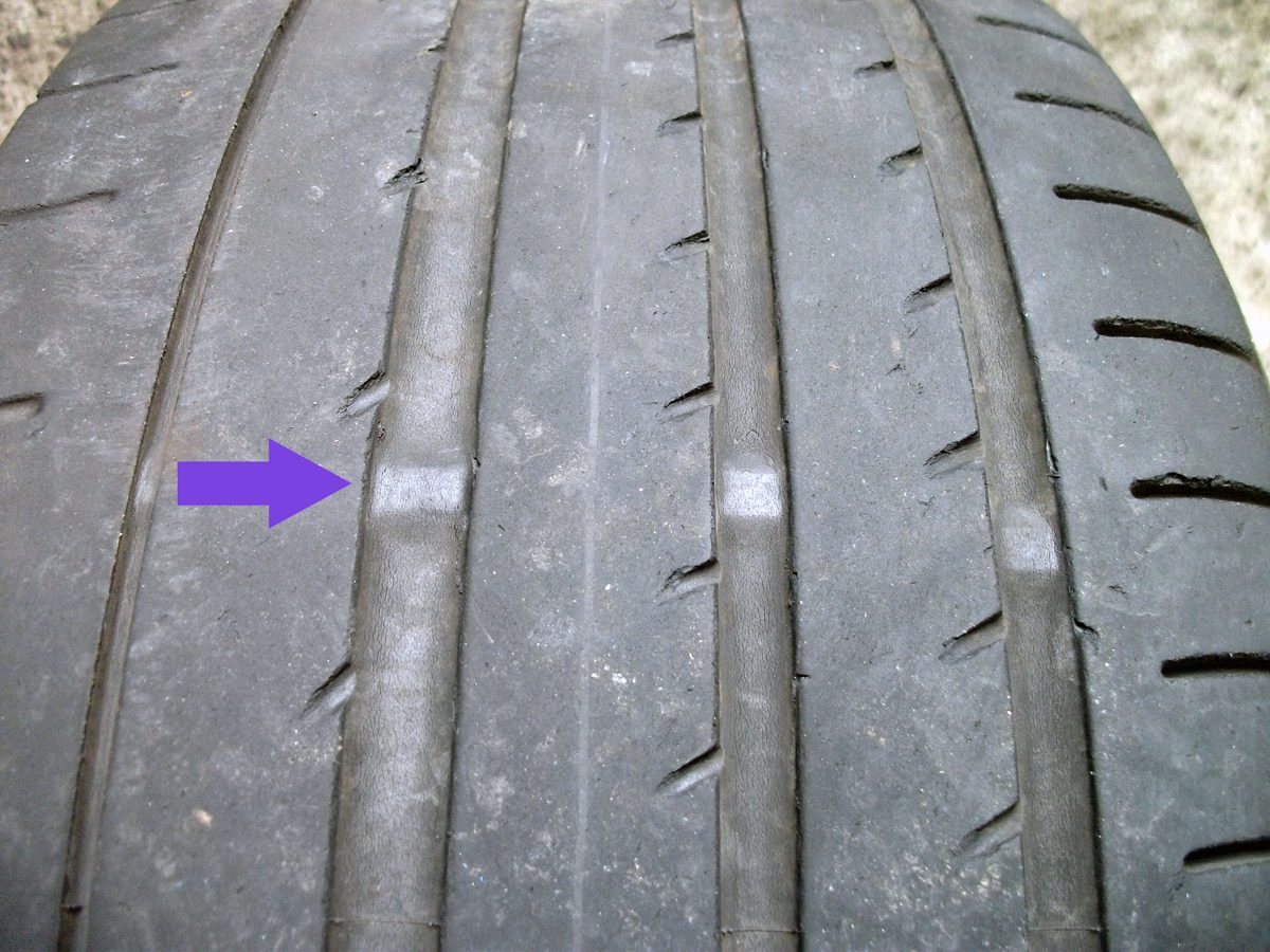 タイヤ豆知識】残り溝1.6mmではタイヤ本来の機能を果たせない！ | AUTO