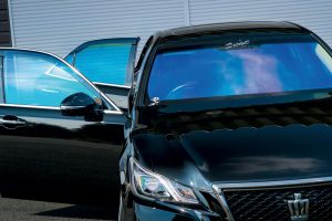 プライバシーを守る車検対応「カラードフロントガラス」 | AUTO MESSE