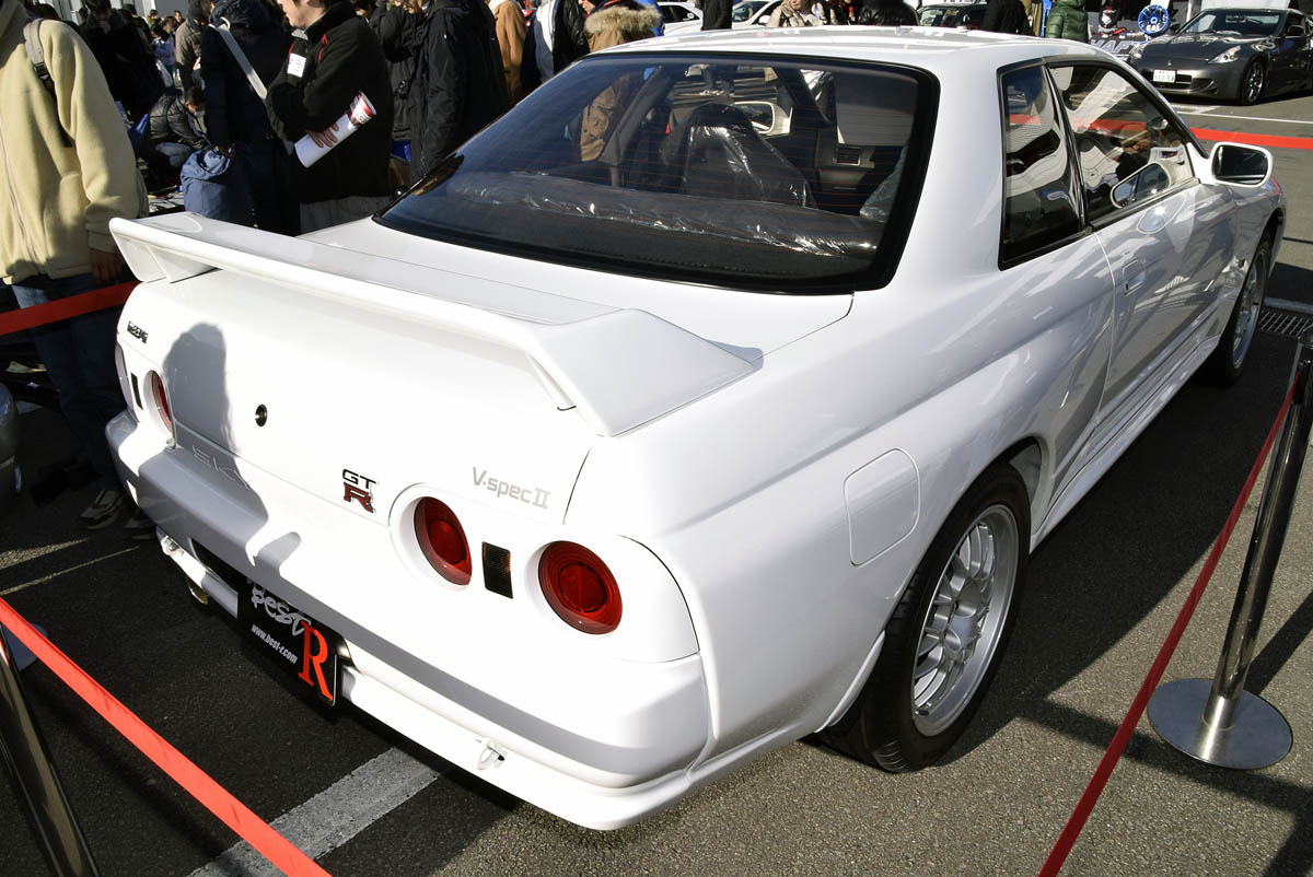 在庫あ新品 ヤフオク! - 日産 BNR32 R32 GT-R スカイライン V SPEC