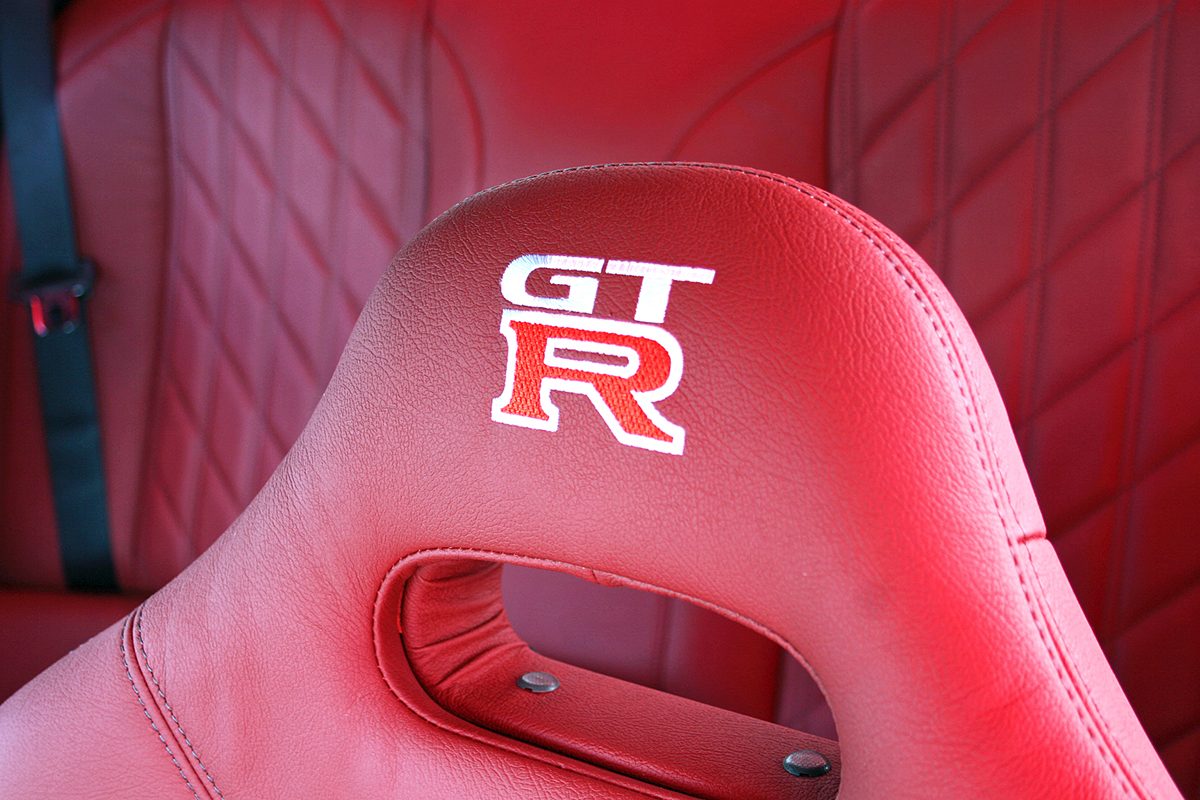 ガレージヨシダ　R'sミーティング GT-R