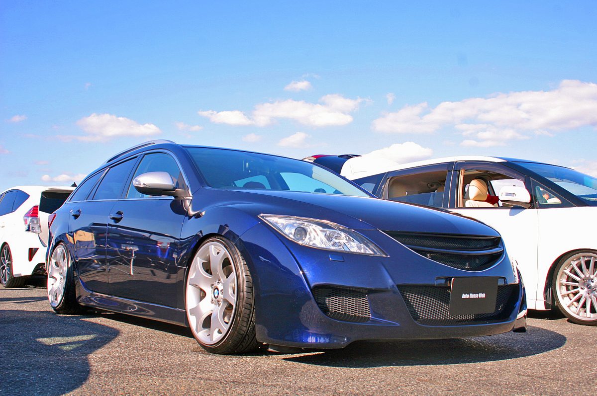 欧州テイストを静かに薫らせた上質の国産ワゴンメイク スーパーカーニバル17 Auto Messe Web カスタム アウトドア 福祉車両 モータースポーツなどのカーライフ情報が満載