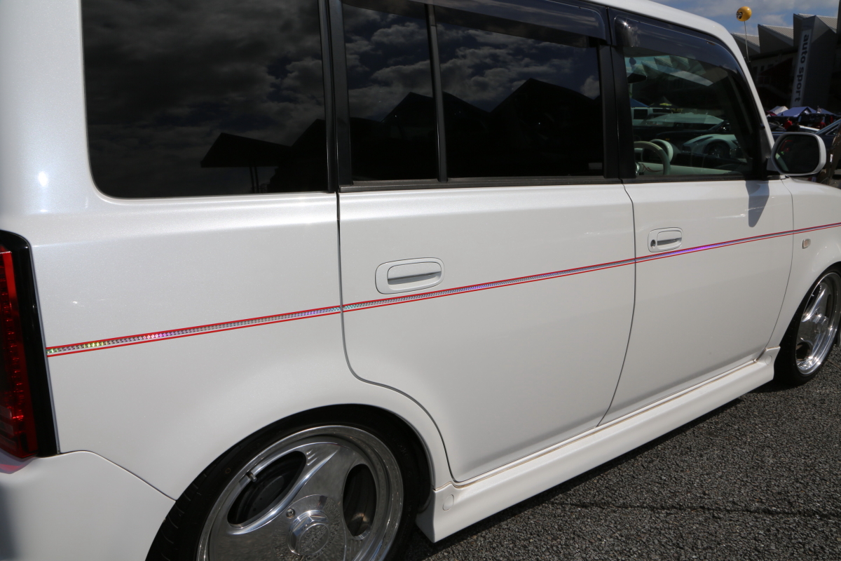 彼女も大満足 の90年代風 しゃれおつ カスタムを発見 スーパーアメリカンフェスティバル17 Auto Messe Web カスタム アウトドア 福祉車両 モータースポーツなどのカーライフ情報が満載