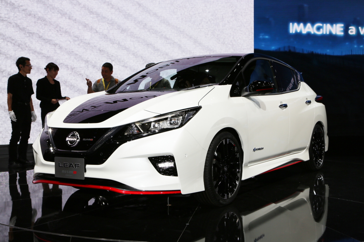 最新車種で見る ツートン 塗り分け の絶品テクニック 東京モーターショー Auto Messe Web カスタム アウトドア 福祉車両 モータースポーツなどのカーライフ情報が満載 最新車種で見る ツートン 塗り分け の絶品テクニック 東京モーターショー Auto Messe Web カスタム アウトドア 福祉車両 モータースポーツなどのカーライフ情報が満載