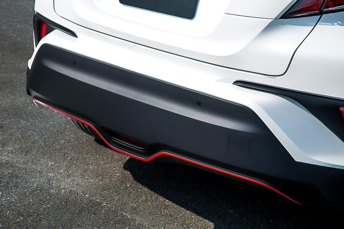 カラーも太さも自由自在 人気のラインテープが108円 オーダーできる 画像5 Auto Messe Web カスタム アウトドア 福祉車両 モータースポーツなどのカーライフ情報が満載