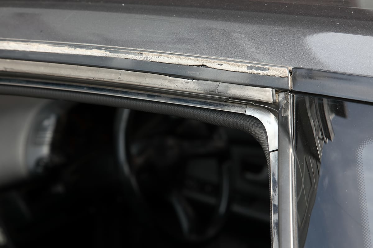 ダイコーゴム リテーナーリペアラバー ウェザーストリップ R32 GT-R 補修