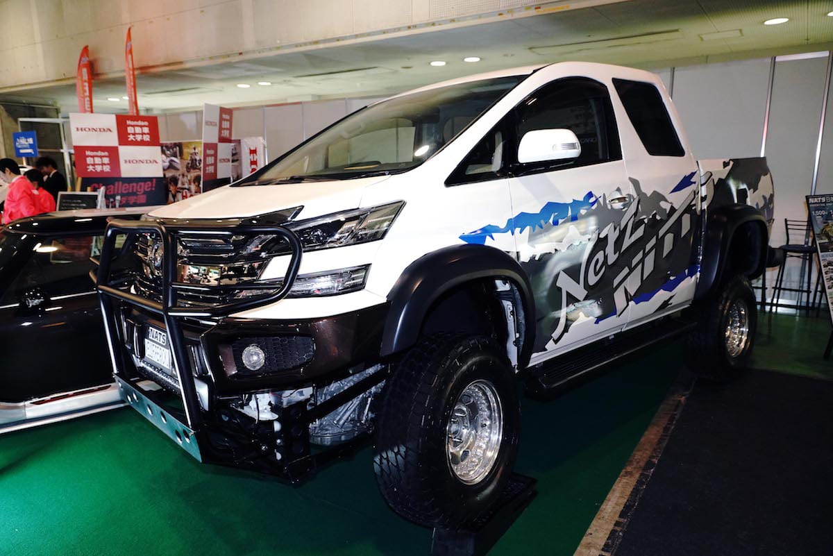 ヴェルファイアのピックアップトラック版が生まれたとしたら 大阪オートメッセ18 Auto Messe Web カスタム アウトドア 福祉車両 モータースポーツなどのカーライフ情報が満載
