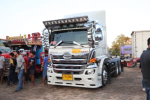 【画像】トラックスピリッツがコラボイベント開催！タイのトラッカー200台オーバーを激写!! 〜 画像48