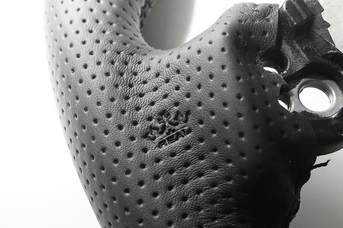 REAL、STEERING、レアル、ステアリング、86、BRZ、KOUKI、後期