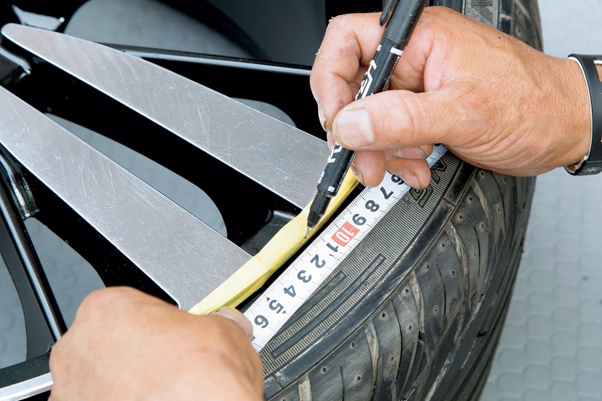 シックスセンス、カスタム、エアロ、タイヤ、ホワイトレター、レタリング