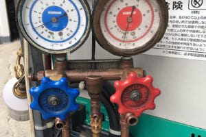 車のエアコンが効かない 症状別の修理費用はどれくらい Auto Messe Web カスタム アウトドア 福祉車両 モータースポーツなどのカーライフ情報が満載