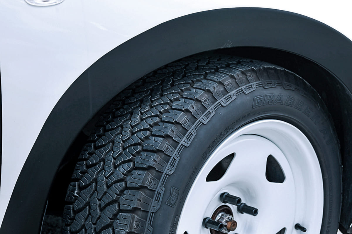 ESB、リーフ、日産、カスタム、リフトアップ