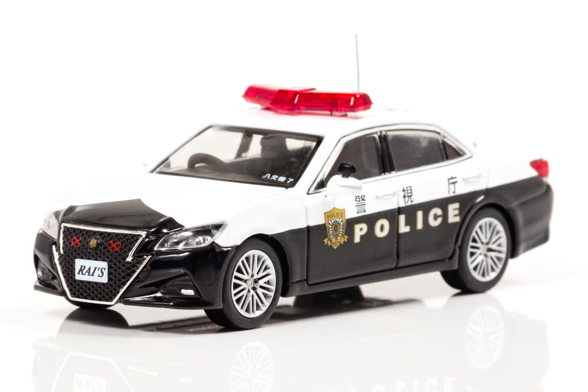 トヨタ クラウン アスリートのパトカーを1 64サイズで再現したモデルカーが発売 Auto Messe Web カスタム アウトドア 福祉車両 モータースポーツなどのカーライフ情報が満載