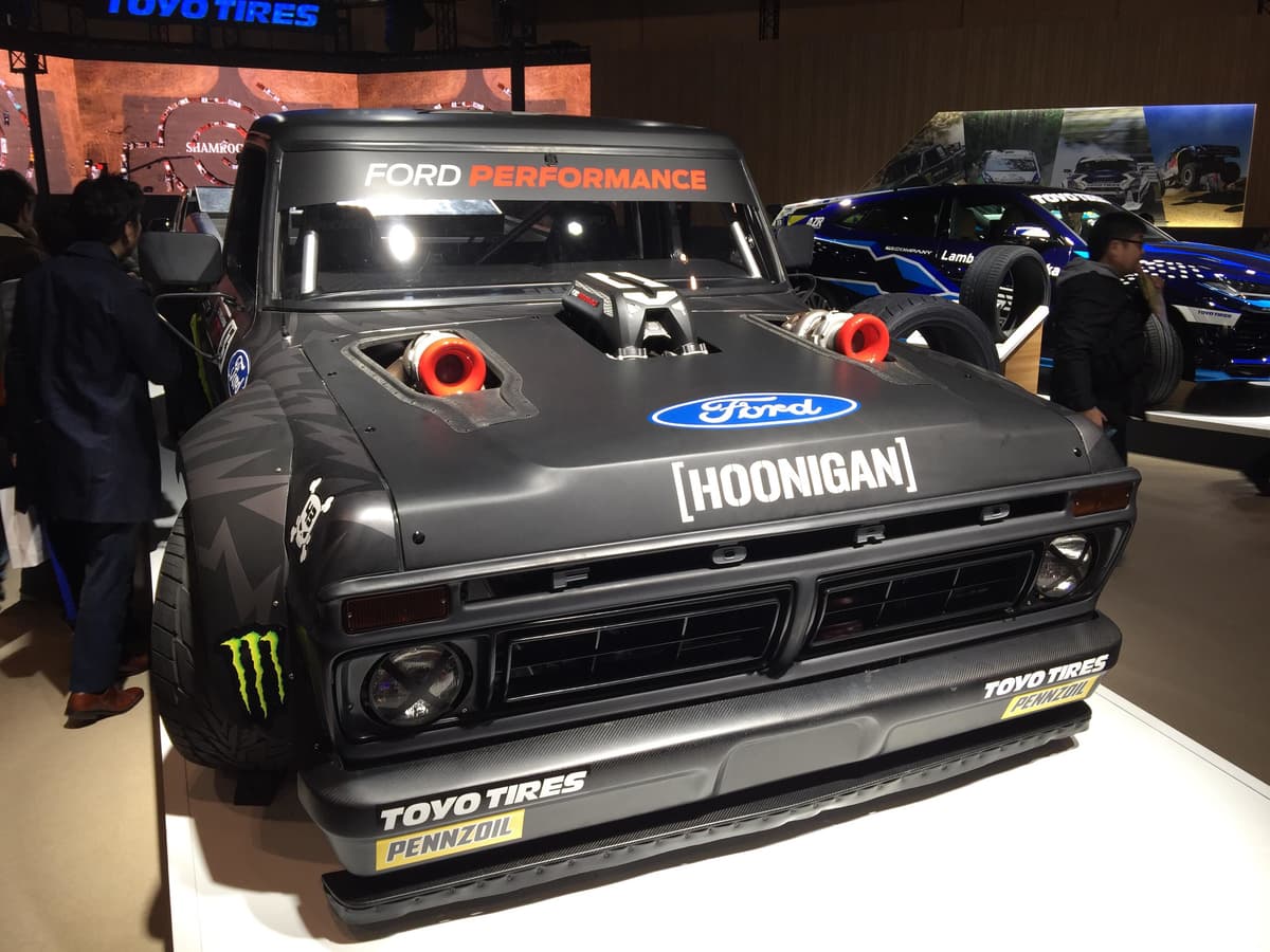 最高出力は912hp ドリフト界のカリスマが手がけたモンスター ピックアップトラック Auto Messe Web カスタム アウトドア 福祉車両 モータースポーツなどのカーライフ情報が満載