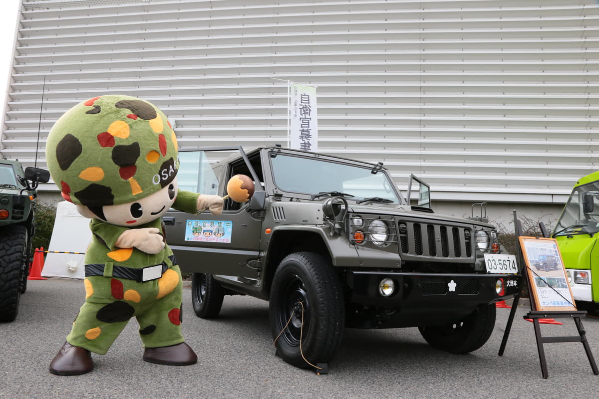 73式小型トラックって何もの 三菱パジェロベースの自衛隊車両のスゴイところ Auto Messe Web カスタム アウトドア 福祉車両 モータースポーツなどのカーライフ情報が満載