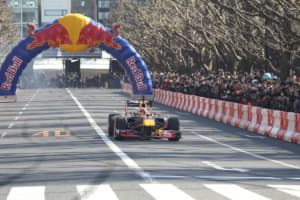 【画像】F1マシンが東京の公道を疾走！ 「レッドブル・ショーラン東京2019」でファンを魅了 〜 画像64