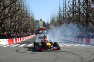 【画像】F1マシンが東京の公道を疾走！ 「レッドブル・ショーラン東京2019」でファンを魅了 〜 画像9