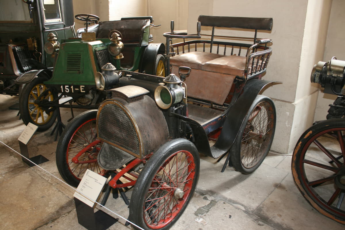 スープラ復活で注目されるfr 世界で初めての後輪駆動車とは Auto Messe Web カスタム アウトドア 福祉車両 モータースポーツなどのカーライフ情報が満載