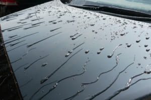 自動車コーティング 撥水 と 親水 のちがいとオススメは Auto Messe Web カスタム アウトドア 福祉車両 モータースポーツなどのカーライフ情報が満載 自動車コーティング 撥水 と 親水 のちがいとオススメは Auto Messe Web カスタム アウトドア 福祉車両 モータースポーツなどのカーライフ情報が満載