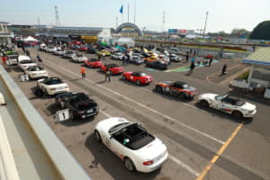 【画像】名車が集い約100台がパレードラン！　筑波サーキット・カーフェスティバル開催 〜 画像100