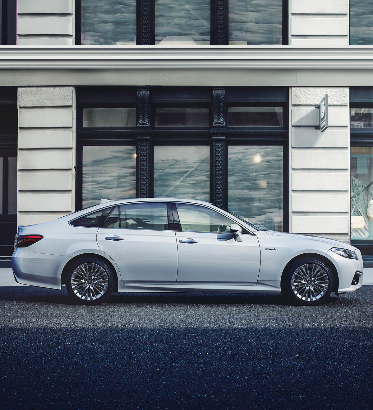 上質な装備や内装色を採用 トヨタ クラウン特別仕様車 エレガンススタイル 登場 Auto Messe Web カスタム アウトドア 福祉車両 モータースポーツなどのカーライフ情報が満載