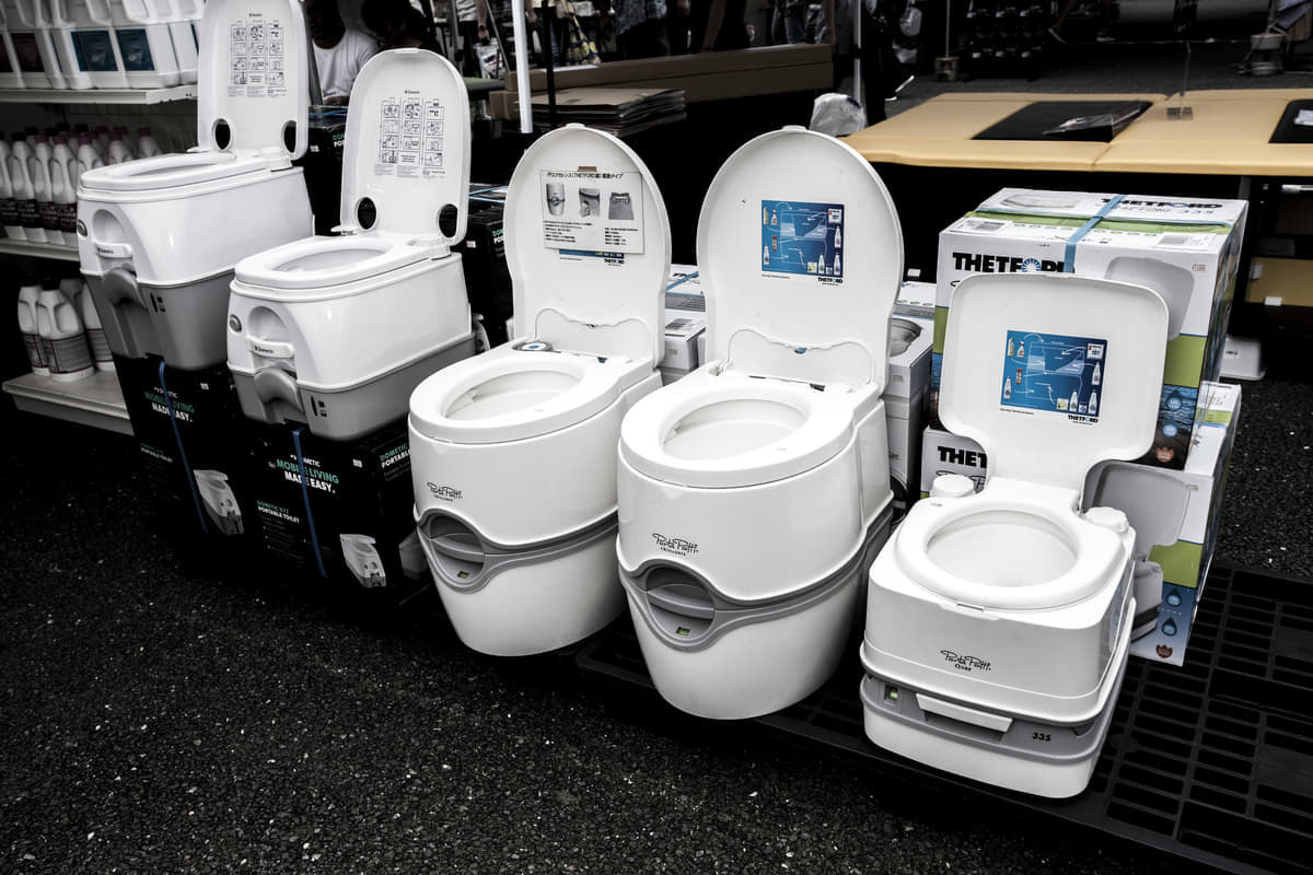 介護・災害時・オートキャンプなどにも便利なポータブルトイレ