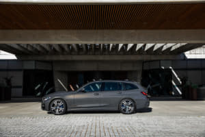 【画像】新型BMW 3シリーズ・ツーリング発表! 高速道路の手放し運転機能や大容量ラゲッジに注目 〜 画像25