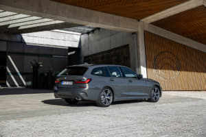 【画像】新型BMW 3シリーズ・ツーリング発表! 高速道路の手放し運転機能や大容量ラゲッジに注目 〜 画像27