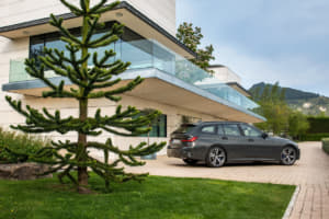 【画像】新型BMW 3シリーズ・ツーリング発表! 高速道路の手放し運転機能や大容量ラゲッジに注目 〜 画像43
