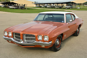 クルマ愛好家は必見 映画史に残る 強烈にクールな登場車１０台 Auto Messe Web カスタム アウトドア 福祉車両 モータースポーツなどのカーライフ情報が満載