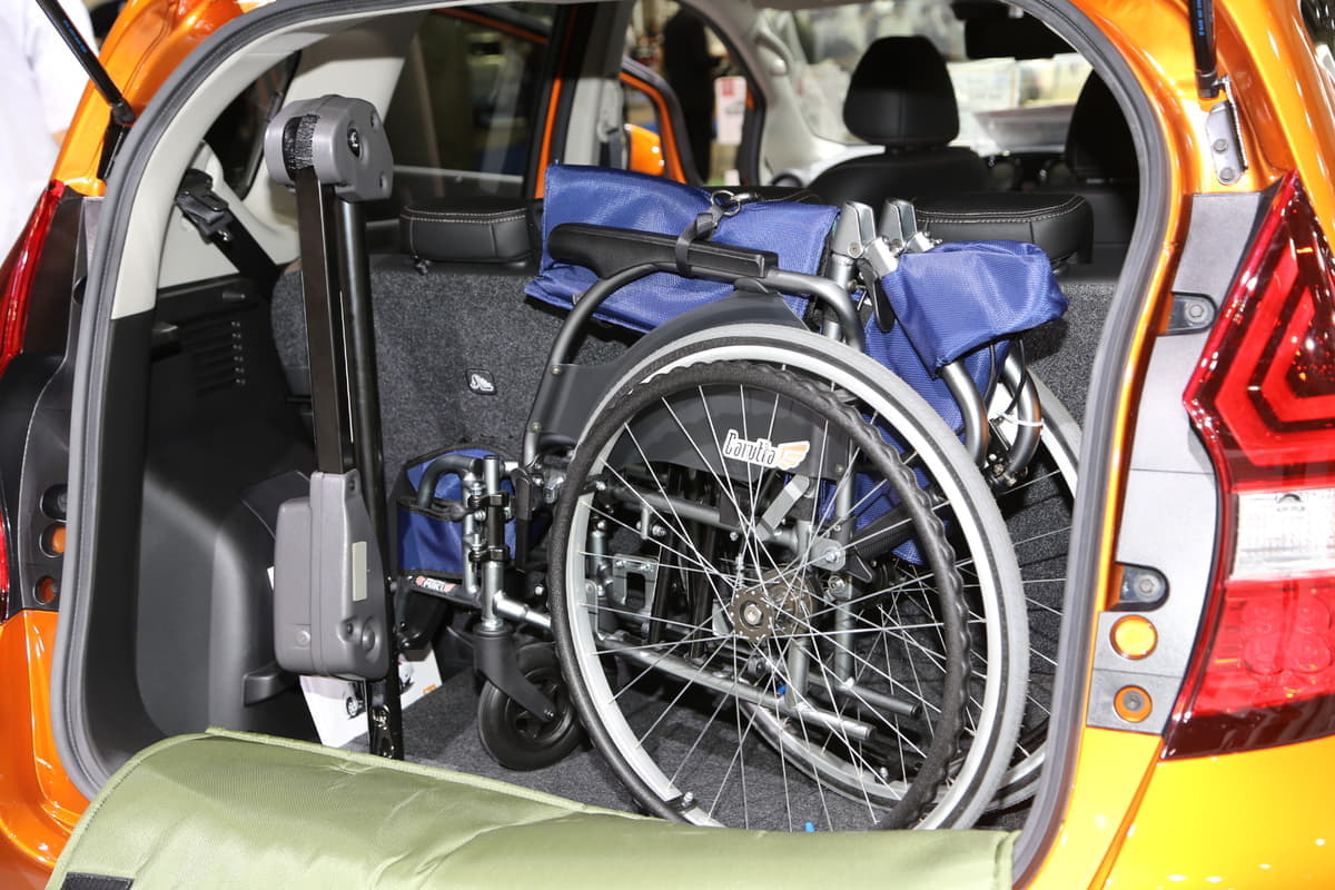 障がい者にもアウトドア体験を提供する車中泊ができる日産セレナの福祉車両 〜 画像26