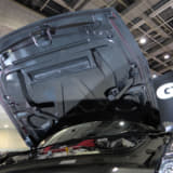 【画像】発売前の日産R35型GT-R用カーボンフードを初公開！　直系ワークス「NISMO」ならではの作り込みに注目【大阪オートメッセ2020】 〜 画像5