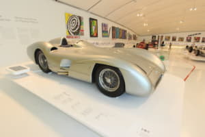 【画像】ポルシェ、フェラーリ、メルセデス、1950〜1960年代に活躍した速さと美しさを兼ね備えたレーシングマシン5選 〜 画像18
