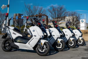 【画像】日本の警察車両へ採用！４種類の走行モードを持つ「BMW」の電動スクーター 〜 画像7
