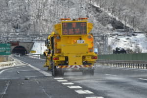 【画像】冬はクルマが錆びやすい？ 「道路凍結防止剤」の役割と愛車を守る方法 〜 画像8