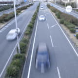 【画像】【意外と知らない交通ルール】道路のセンターライン「白色の実線と破線、黄色の実線はどう違う？」 〜 画像6