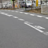 【画像】【意外と知らない交通ルール】道路のセンターライン「白色の実線と破線、黄色の実線はどう違う？」 〜 画像1