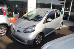 ロシア車のワズが欲しい 輸入方法や購入価格を同国の車事情と共に解説 Auto Messe Web カスタム アウトドア 福祉車両 モータースポーツなどのカーライフ情報が満載 ロシア車のワズが欲しい 輸入方法や購入価格を同国の車事情と共に解説 Auto Messe Web カスタム アウトドア 福祉車両 モータースポーツなどのカーライフ情報が満載