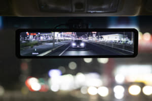 旧型車や非搭載車も安心 死角部分をカバーする 安全運転機能が後付けできる 時代へ Auto Messe Web カスタム アウトドア 福祉車両 モータースポーツなどのカーライフ情報が満載