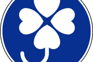 認知度が低いクルマの 蝶の標識 大切なその意味とは Auto Messe Web カスタム アウトドア 福祉車両 モータースポーツなどのカーライフ情報が満載 認知度が低いクルマの 蝶の標識 大切なその意味とは Auto Messe Web カスタム アウトドア 福祉車両 モータースポーツなどのカーライフ情報が満載