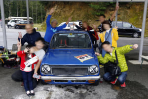 激レアな 360cc軽自動車 が大集合で本気レース サブロクミート がオヤジには胸熱すぎた Auto Messe Web カスタム アウトドア 福祉車両 モータースポーツなどのカーライフ情報が満載