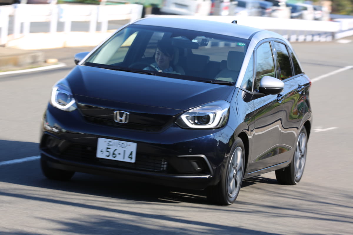 高額化したイマドキ軽自動車とコンパクトカー 買って得するのはドッチ Auto Messe Web カスタム アウトドア 福祉車両 モータースポーツなどのカーライフ情報が満載 高額化したイマドキ軽自動車とコンパクトカー 買って得するのはドッチ Auto Messe Web カスタム アウトドア 福祉車両 モータースポーツなどのカーライフ情報が満載