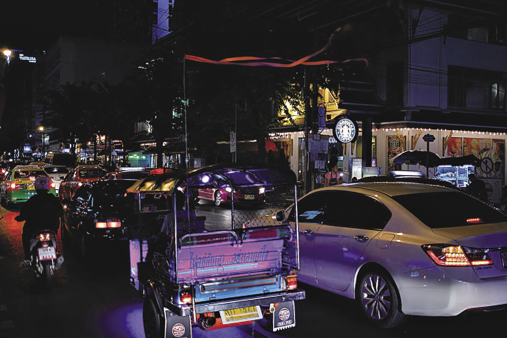 軽トラックの荷台もカスタマイズの一部として楽めるのだ、という事例車両の紹介