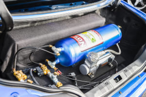 現実に搭載可能なドーピング装置 映画やマンガでお馴染みの ニトロ Nos システムって何 Auto Messe Web カスタム アウトドア 福祉車両 モータースポーツなどのカーライフ情報が満載