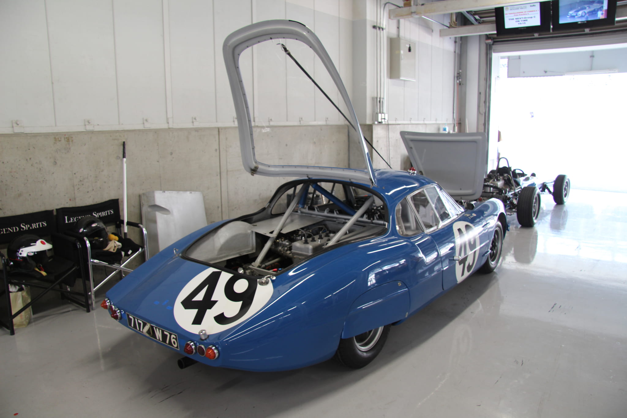 ルノーのブランドであるアルピーヌは、創業時以来モータースポーツ活動で、初の世界ラリー選手権王者、初のF1ターボエンジンなど、世界的な活躍を推進してきた