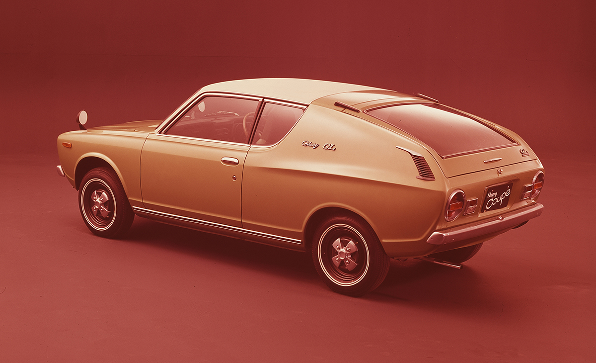 こんな 個性的 だったとは 今見ると 刺さりまくる デザインの日産の旧車11選 画像4 Auto Messe Web カスタム アウトドア 福祉車両 モータースポーツなどのカーライフ情報が満載