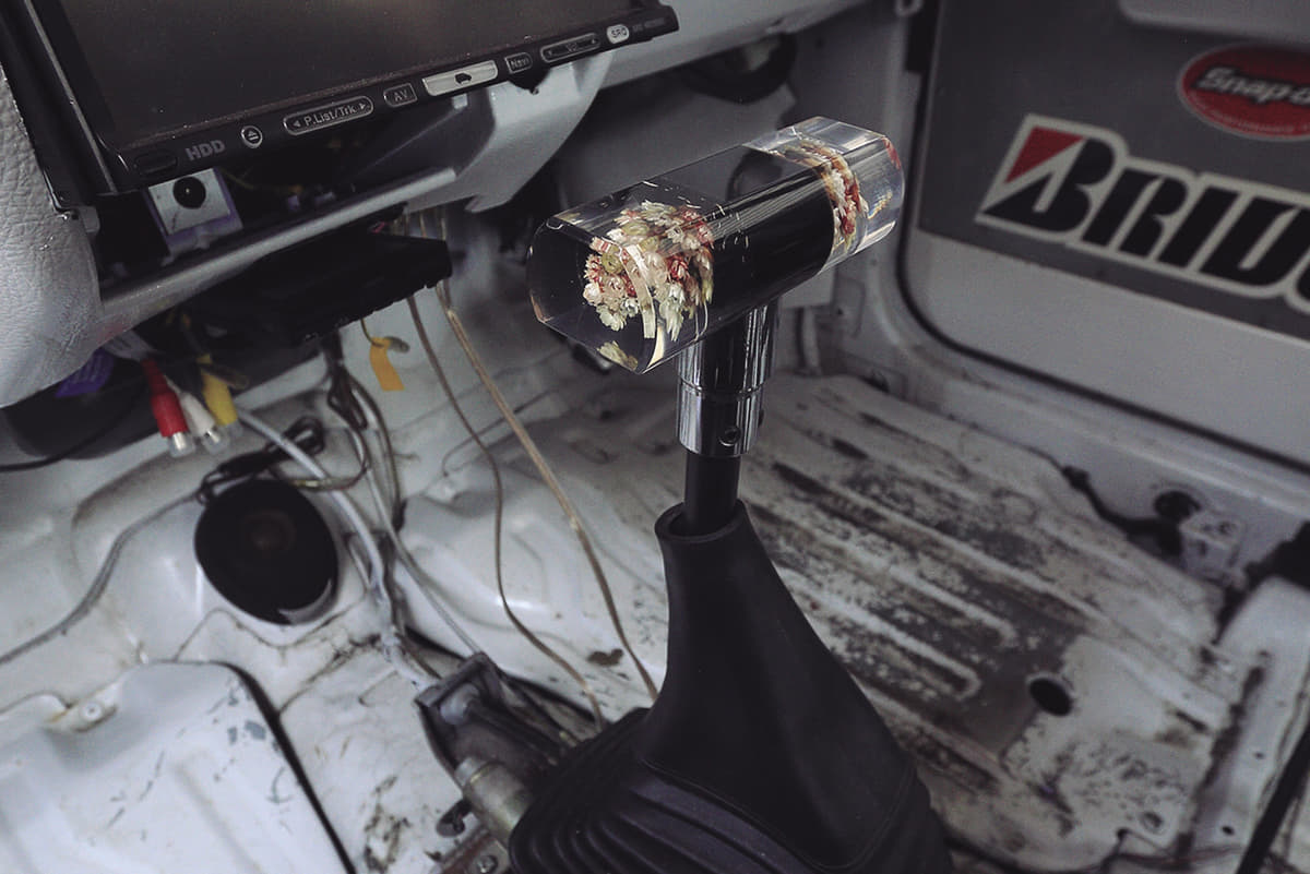 旧車風カスタムをするなら必須の小物を紹介