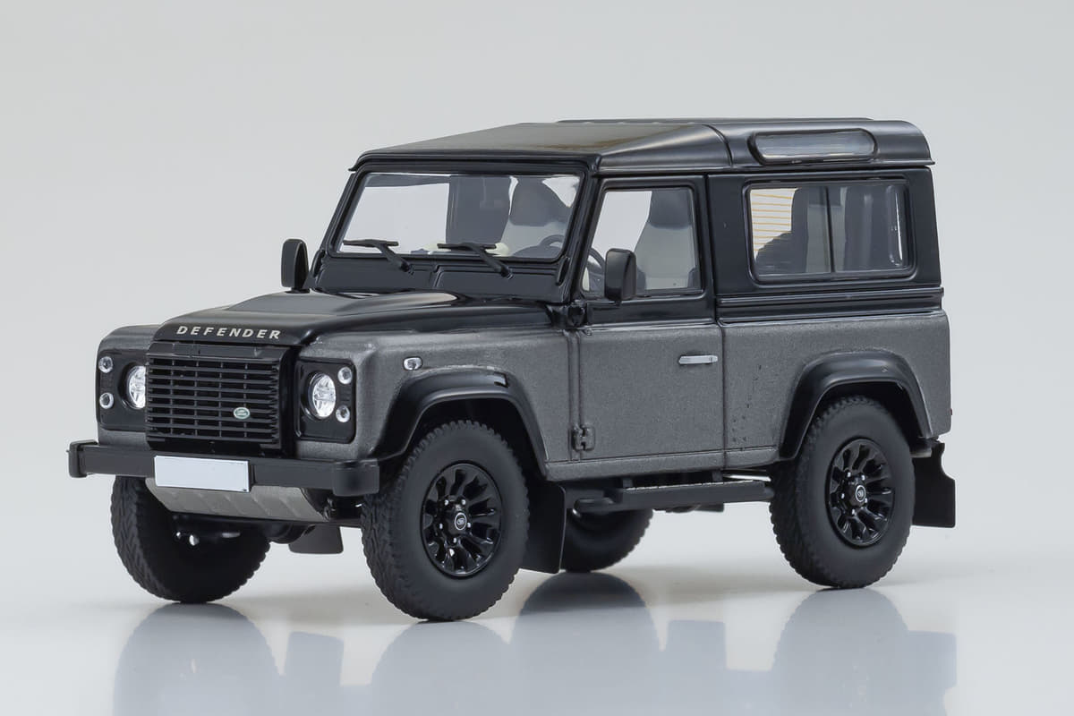 無骨なデザインが格好いい 1 43 ランドローバー ディフェンダー セレブレーションシリーズ 3台セット が発売 画像7 Auto Messe Web カスタム アウトドア 福祉車両 モータースポーツなどのカーライフ情報が満載 無骨なデザインが格好いい 1 43 ランドローバー ディフェンダー セレブレーションシリーズ 3台セット が発売 画像7 Auto Messe Web カスタム アウトドア 福祉車両 モータースポーツなどのカーライフ情報が満載