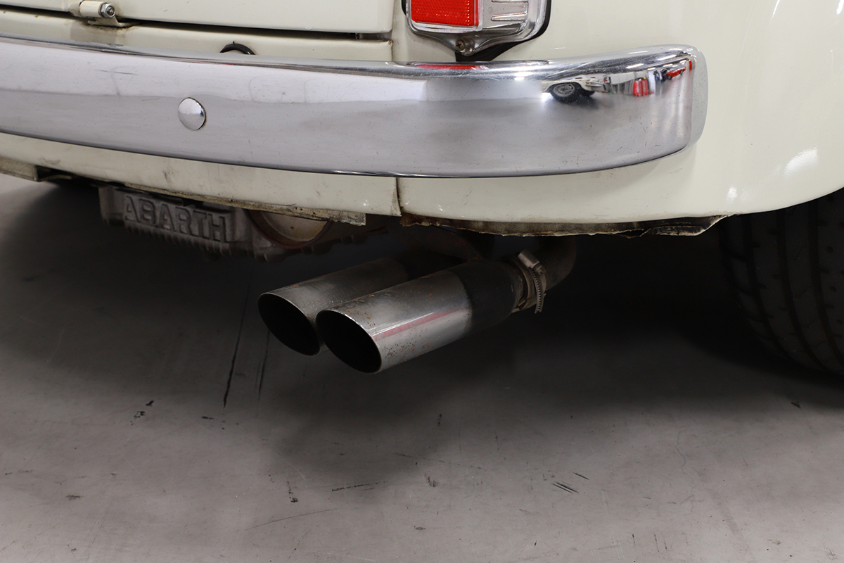 同じベース車とは信じがたい 凶暴 さ サソリマークの アバルト は フィアット の何なのか 画像59 Auto Messe Web カスタム アウトドア 福祉車両 モータースポーツなどのカーライフ情報が満載 同じベース車とは信じがたい 凶暴 さ サソリマークの アバルト は フィアット の何なのか 画像59 Auto Messe Web カスタム アウトドア 福祉車両 モータースポーツなどのカーライフ情報が満載