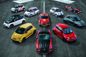 同じベース車とは信じがたい 凶暴 さ サソリマークの アバルト は フィアット の何なのか Auto Messe Web カスタム アウトドア 福祉車両 モータースポーツなどのカーライフ情報が満載